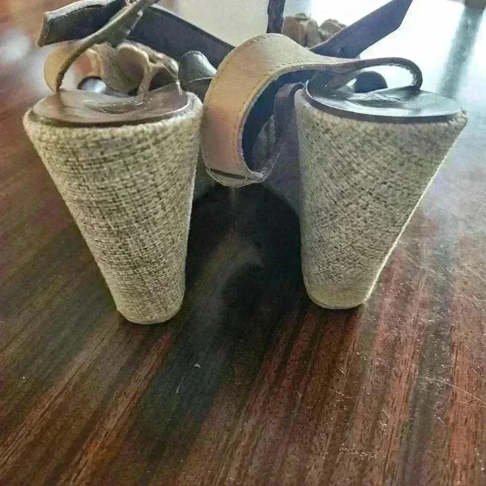 Bata Tan Leather Ankle Strap Linen covered Platform Wedge Sandal Size EU 36 US 6